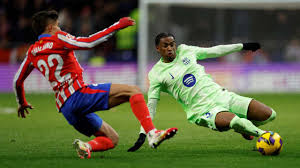 中场核心的 中场核心的